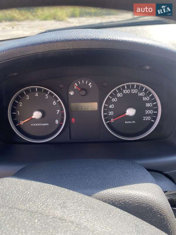 Хэтчбек Hyundai Getz 2007 в Кременчуге фото 5 Хэтчбек Hyundai Getz 2007 в Кременчуге