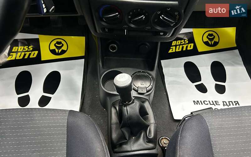 Хэтчбек Hyundai Getz 2006 в Черновцах