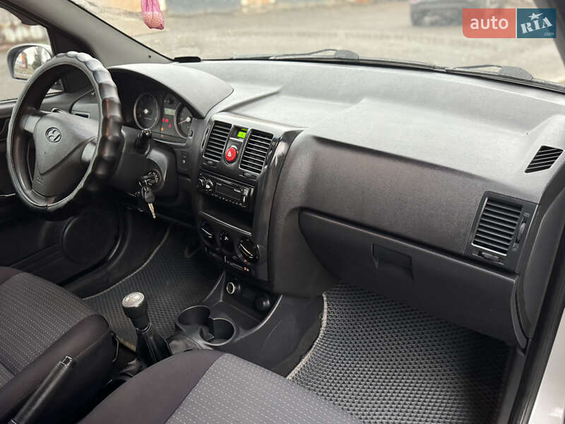 Хэтчбек Hyundai Getz 2010 в Лубнах