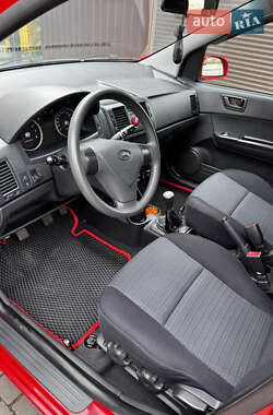 Хэтчбек Hyundai Getz 2010 в 