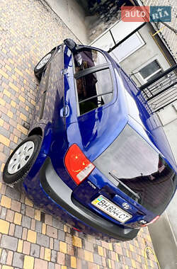 Хетчбек Hyundai Getz 2010 в 