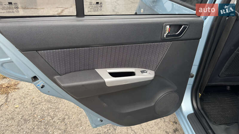 Хетчбек Hyundai Getz 2006 в Полтаві фото 31 Хетчбек Hyundai Getz 2006 в Полтаві