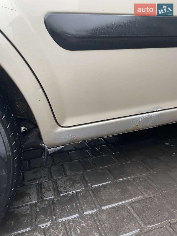 Хетчбек Hyundai Getz 2007 в Кам'янському фото 12 Хетчбек Hyundai Getz 2007 в Кам'янському