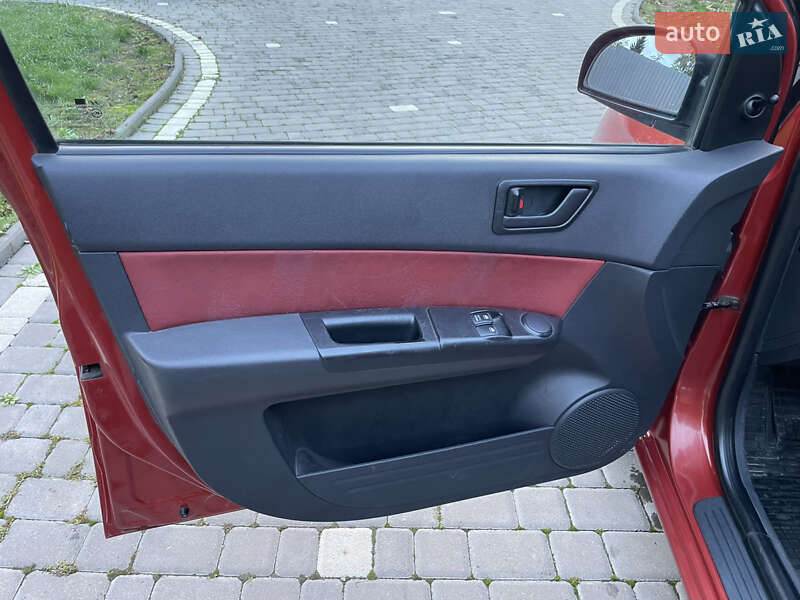 Хэтчбек Hyundai Getz 2007 в Черновцах фото 10 Хэтчбек Hyundai Getz 2007 в Черновцах