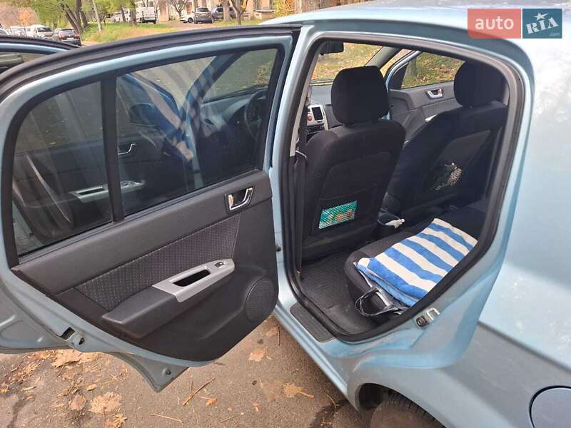 Хэтчбек Hyundai Getz 2008 в Киеве фото 8 Хэтчбек Hyundai Getz 2008 в Киеве
