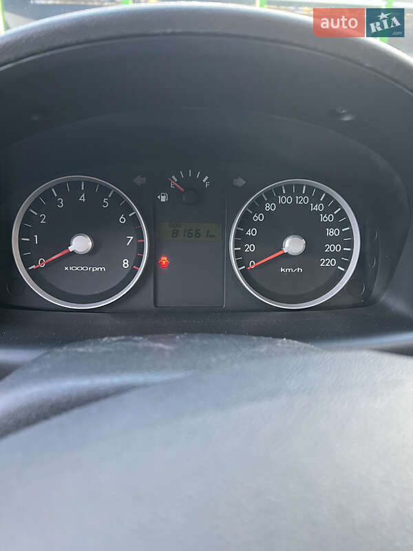 Хетчбек Hyundai Getz 2008 в Чернівцях фото 8 Хетчбек Hyundai Getz 2008 в Чернівцях