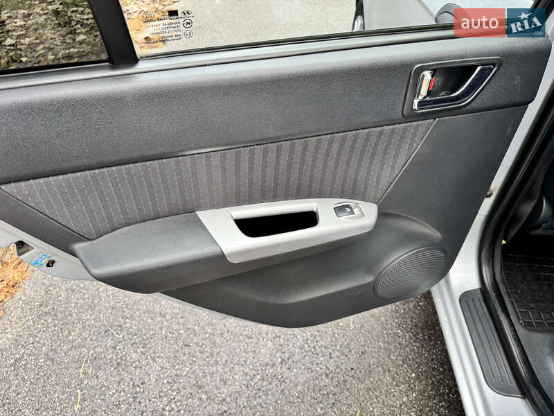 Хэтчбек Hyundai Getz 2006 в Киеве фото 21 Хэтчбек Hyundai Getz 2006 в Киеве