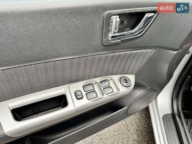 Хэтчбек Hyundai Getz 2006 в Киеве фото 23 Хэтчбек Hyundai Getz 2006 в Киеве