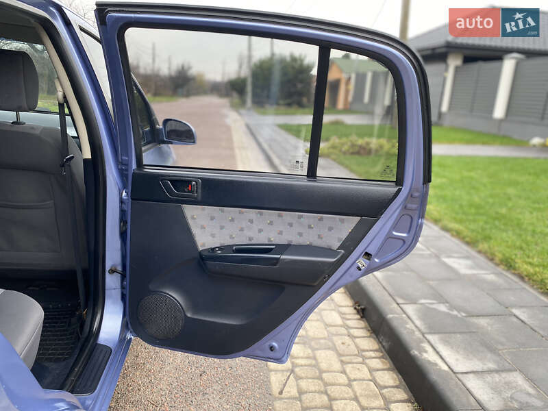 Хэтчбек Hyundai Getz 2004 в Кропивницком