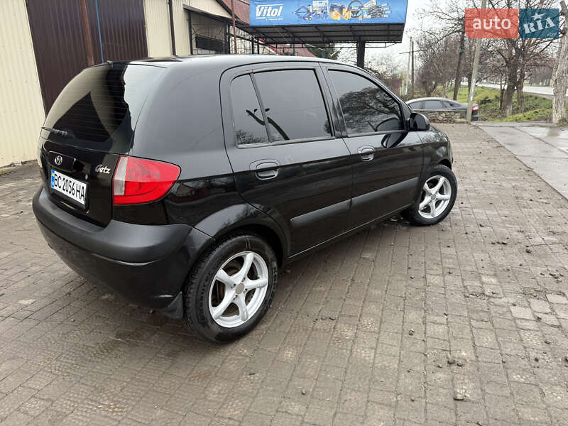 Хэтчбек Hyundai Getz 2006 в Новом Буге