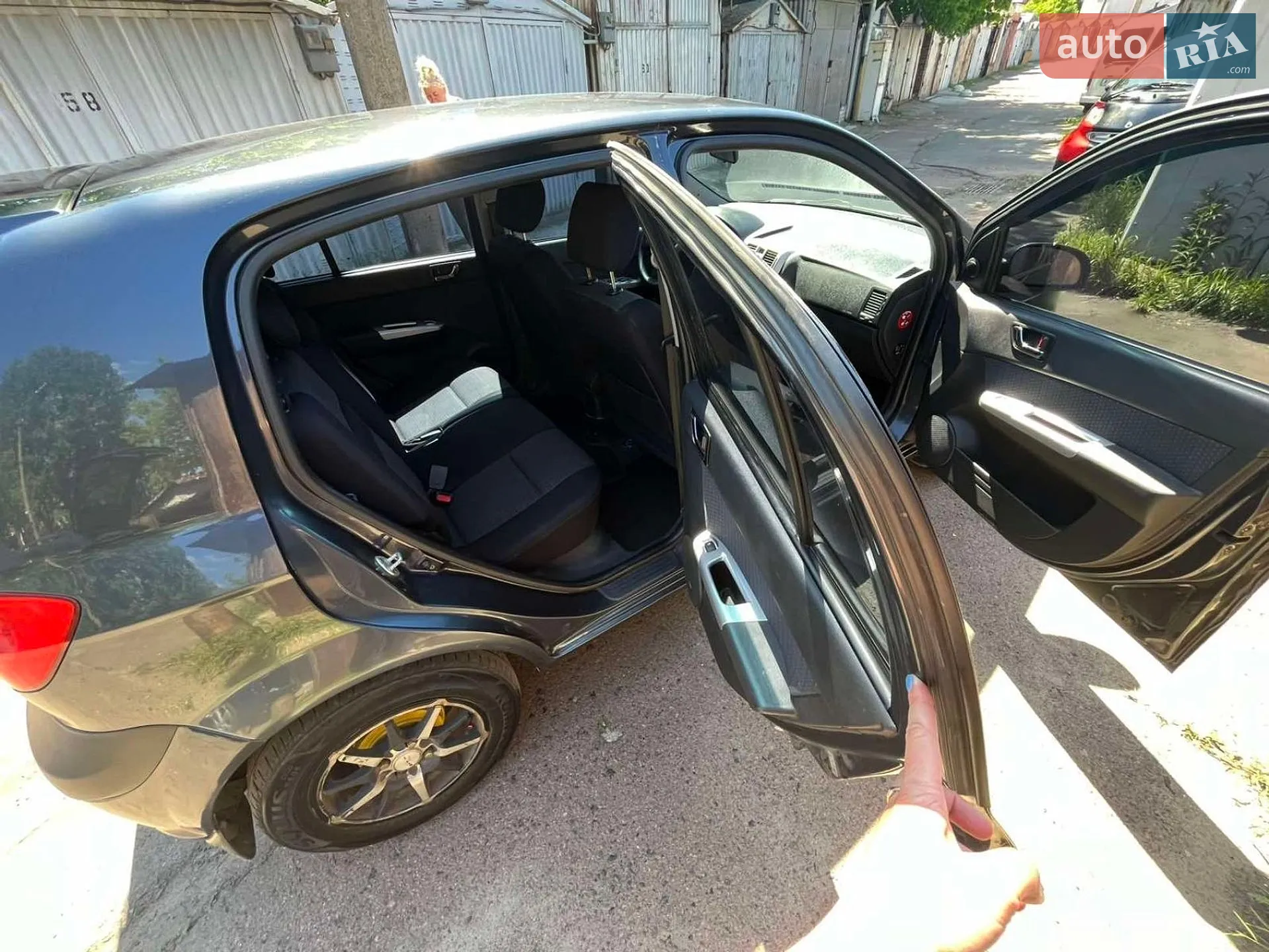Hyundai Getz 2008 VIN KMHBT51DP9U884995 фото оголошення 9 з 16