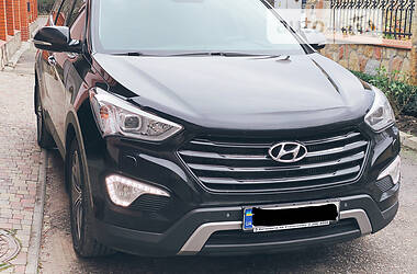 Внедорожник / Кроссовер Hyundai Grand Santa Fe 2015 в Ивано-Франковске