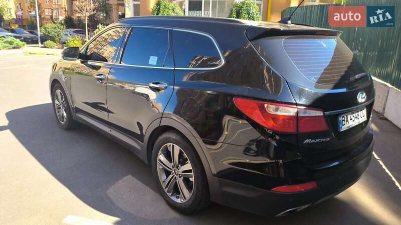 Внедорожник / Кроссовер Hyundai Grand Santa Fe 2014 в Киеве