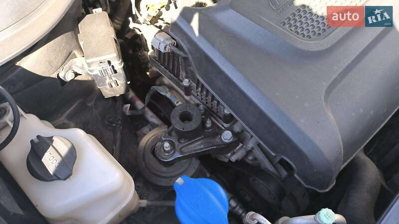 Внедорожник / Кроссовер Hyundai Grand Santa Fe 2014 в Киеве