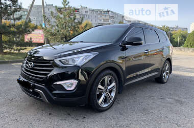Внедорожник / Кроссовер Hyundai Grand Santa Fe 2014 в 