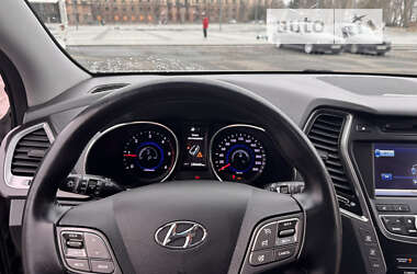 Внедорожник / Кроссовер Hyundai Grand Santa Fe 2015 в Николаеве
