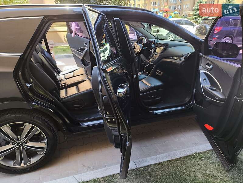 Внедорожник / Кроссовер Hyundai Grand Santa Fe 2014 в Киеве