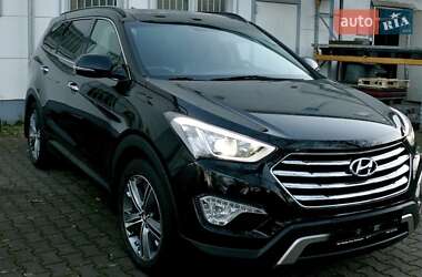 Hyundai Grand Santa Fe 2015