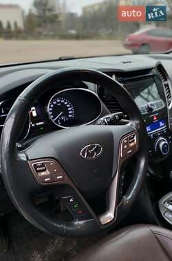 Внедорожник / Кроссовер Hyundai Grand Santa Fe 2017 в 
