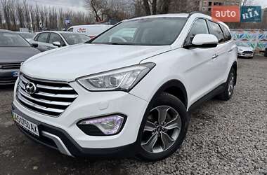 Hyundai Grand Santa Fe 2015