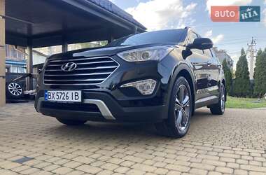 Внедорожник / Кроссовер Hyundai Grand Santa Fe 2016 в 