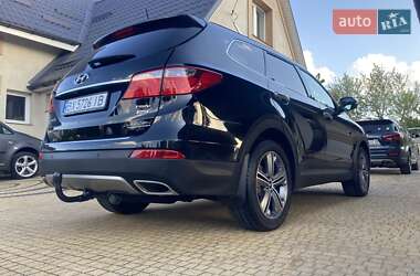 Внедорожник / Кроссовер Hyundai Grand Santa Fe 2016 в 