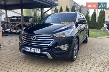 Внедорожник / Кроссовер Hyundai Grand Santa Fe 2016 в 