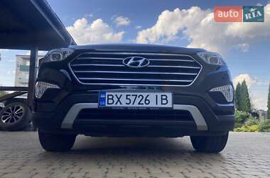 Внедорожник / Кроссовер Hyundai Grand Santa Fe 2016 в 