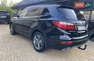 Внедорожник / Кроссовер Hyundai Grand Santa Fe 2016 в 