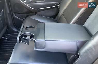 Внедорожник / Кроссовер Hyundai Grand Santa Fe 2016 в 