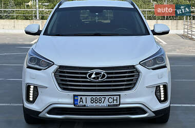 Позашляховик / Кросовер Hyundai Grand Santa Fe 2017 в 