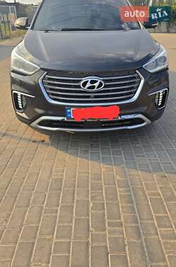 Внедорожник / Кроссовер Hyundai Grand Santa Fe 2017 в Херсоне