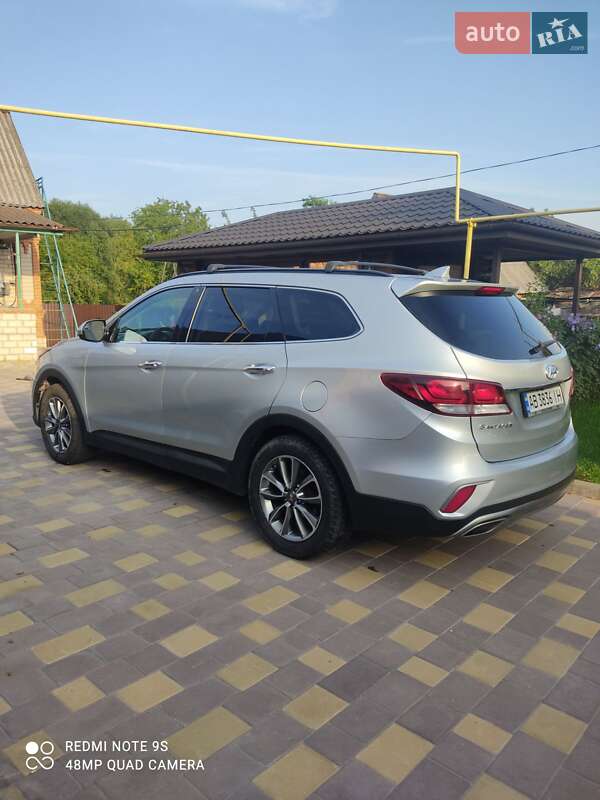 Внедорожник / Кроссовер Hyundai Grand Santa Fe 2016 в Казатине фото 4 Внедорожник / Кроссовер Hyundai Grand Santa Fe 2016 в Казатине