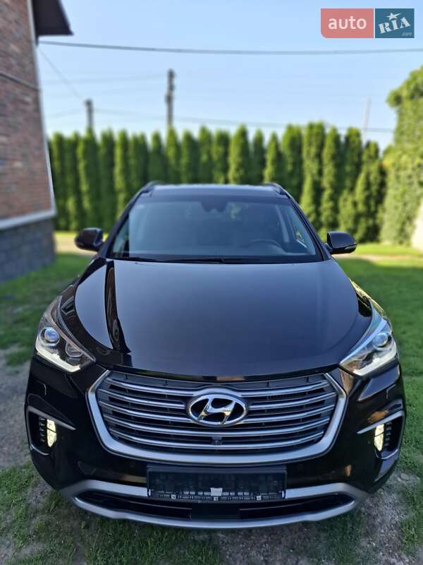 Hyundai Grand Santa Fe 2017