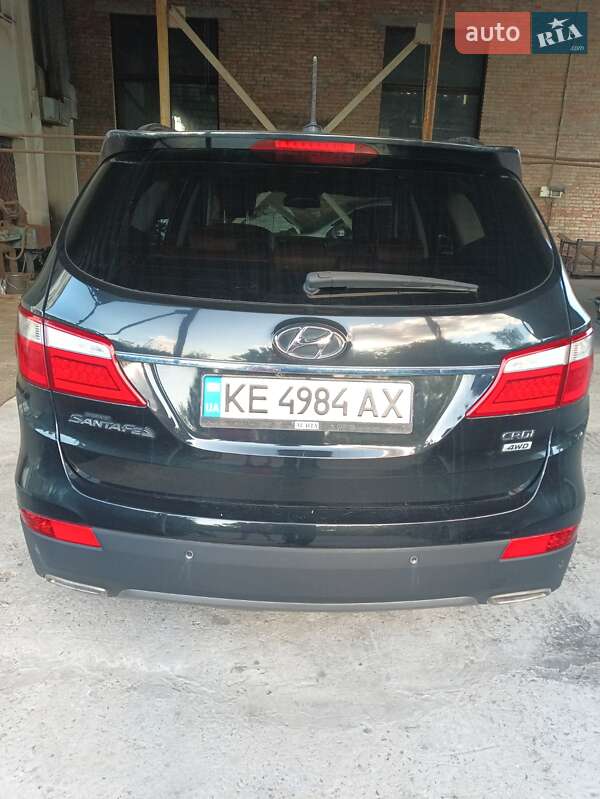 Внедорожник / Кроссовер Hyundai Grand Santa Fe 2015 в Днепре фото 2 Внедорожник / Кроссовер Hyundai Grand Santa Fe 2015 в Днепре