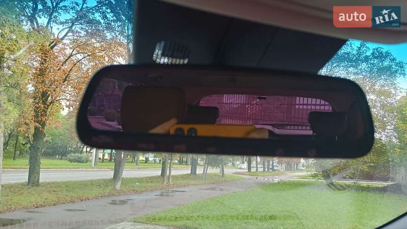 Внедорожник / Кроссовер Hyundai Grand Santa Fe 2016 в Ровно