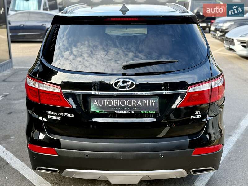 Внедорожник / Кроссовер Hyundai Grand Santa Fe 2015 в Киеве