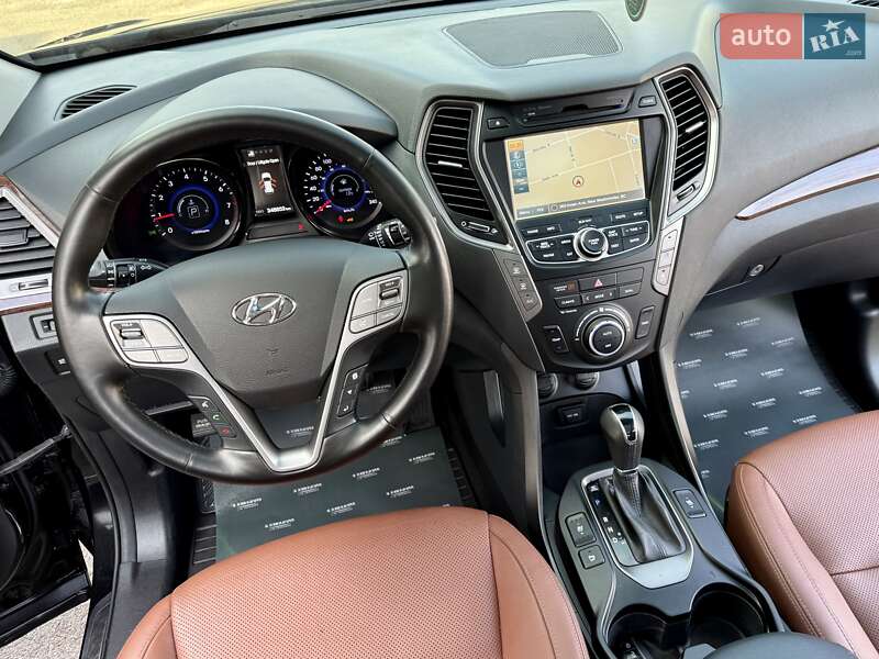 Внедорожник / Кроссовер Hyundai Grand Santa Fe 2015 в Киеве