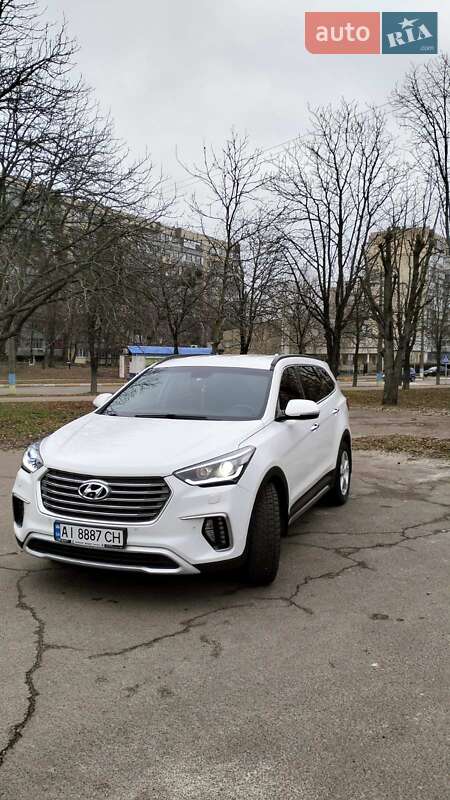 Hyundai Grand Santa Fe 2017 Hyundai Grand Santa Fe 2017