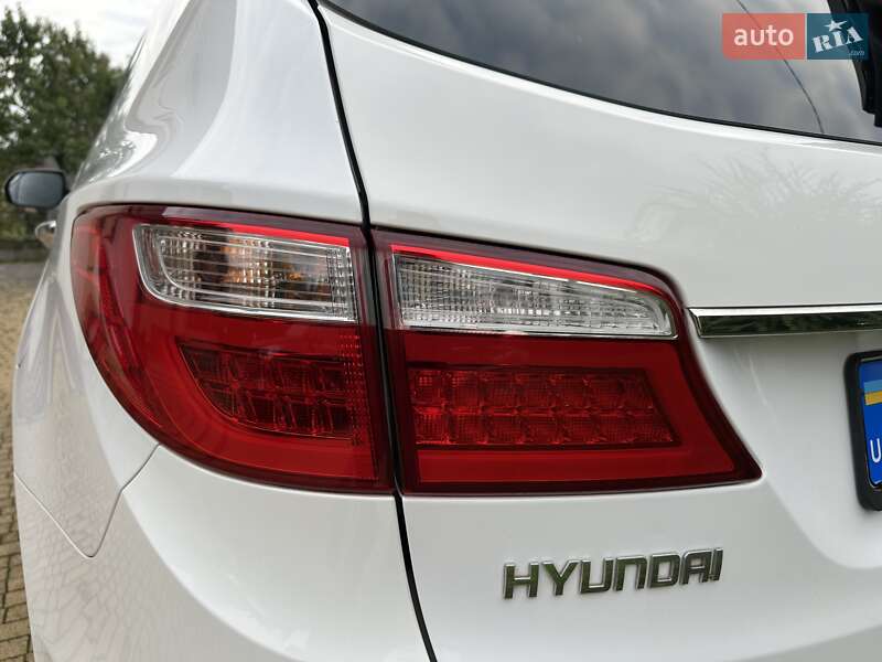 Внедорожник / Кроссовер Hyundai Grand Santa Fe 2015 в Хмельницком