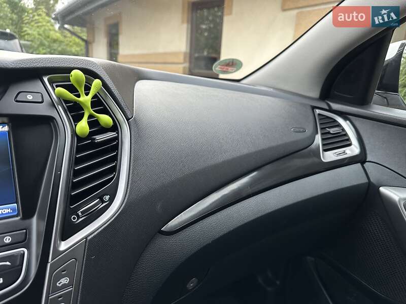 Внедорожник / Кроссовер Hyundai Grand Santa Fe 2015 в Хмельницком