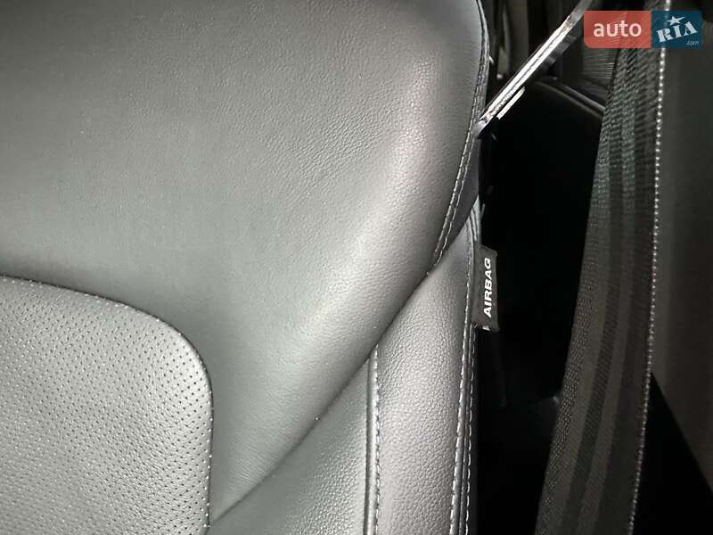 Внедорожник / Кроссовер Hyundai Grand Santa Fe 2015 в Хмельницком