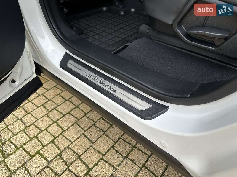 Внедорожник / Кроссовер Hyundai Grand Santa Fe 2015 в Хмельницком