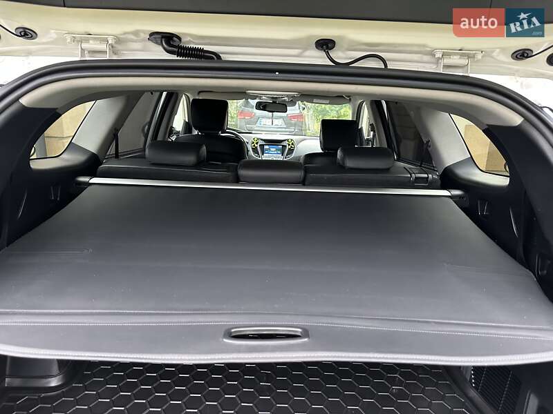 Внедорожник / Кроссовер Hyundai Grand Santa Fe 2015 в Хмельницком