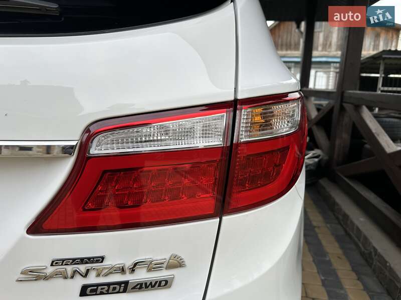 Внедорожник / Кроссовер Hyundai Grand Santa Fe 2015 в Хмельницком