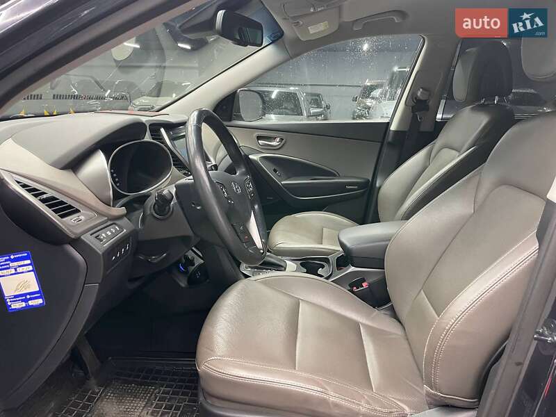 Внедорожник / Кроссовер Hyundai Grand Santa Fe 2018 в Черновцах