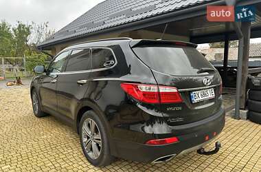 Внедорожник / Кроссовер Hyundai Grand Santa Fe 2015 в 