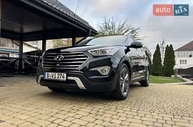 Внедорожник / Кроссовер Hyundai Grand Santa Fe 2015 в 