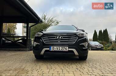 Внедорожник / Кроссовер Hyundai Grand Santa Fe 2015 в 