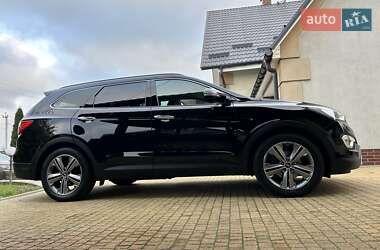 Внедорожник / Кроссовер Hyundai Grand Santa Fe 2015 в 